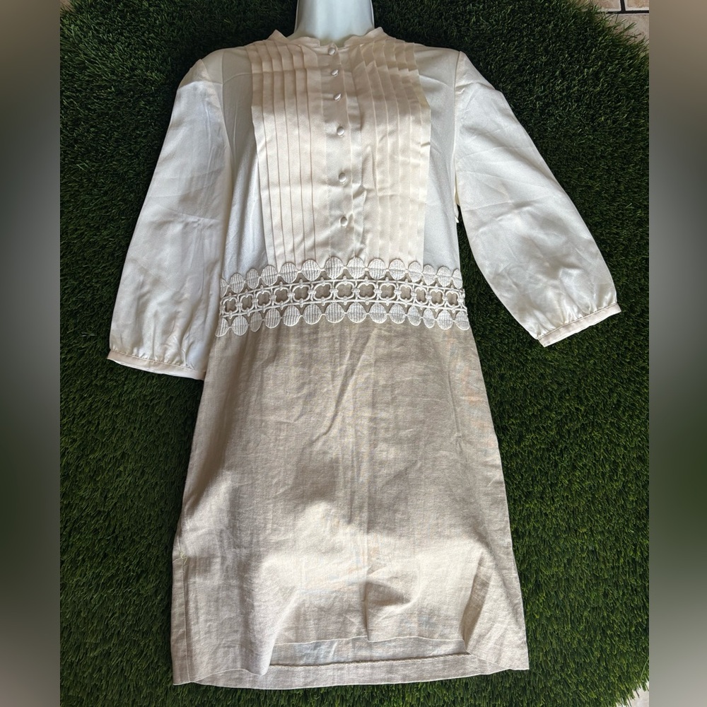 NWT ElegantCream and Tan Dress with Lace  Size S